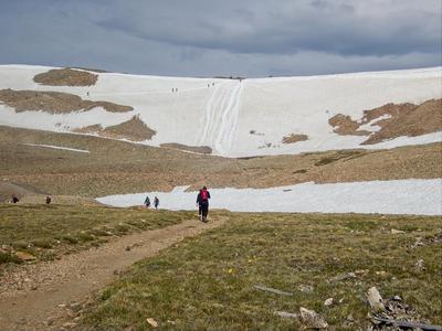 Headwall below the saddle